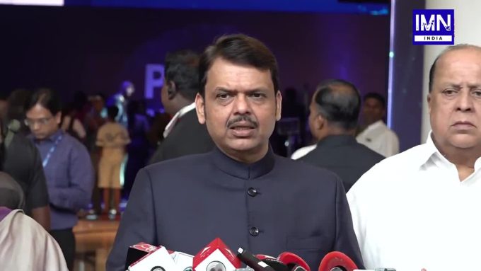 “No Fuel Shortage in India” Devendra Fadnavis Praises Narendra Modi