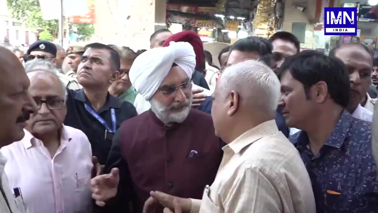 delhi-lg-taranjit-singh-sandhu-gauri-shankar-mandir-chandni-chowk-visit