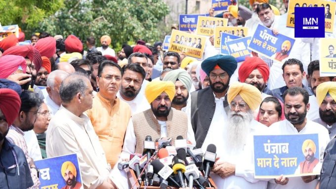 Punjab CM Bhagwant Mann Meets President Murmu Over AAP MP Defections