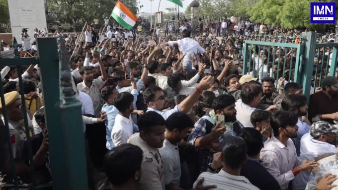 Abhijeet Dipke Jaipur Attack: CJP Founder Slapped During Protest in Jaipur